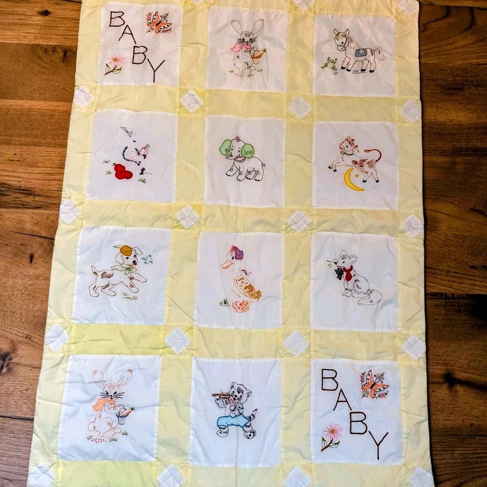 Vintage Handmade Baby Quilt Hand Embroidered Animals Yellow Nursery Crib BABY